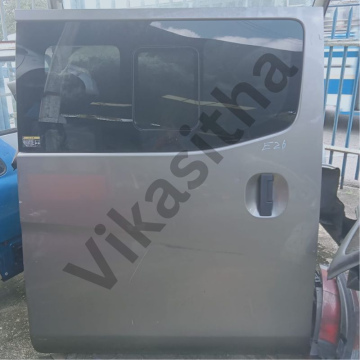 Nissan Caravan E26 Sliding Door Left Side