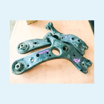 Toyota prius nhw 30 lower arm