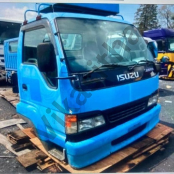 Isuzu Juston Forward Truck Cabin (Blue Color)